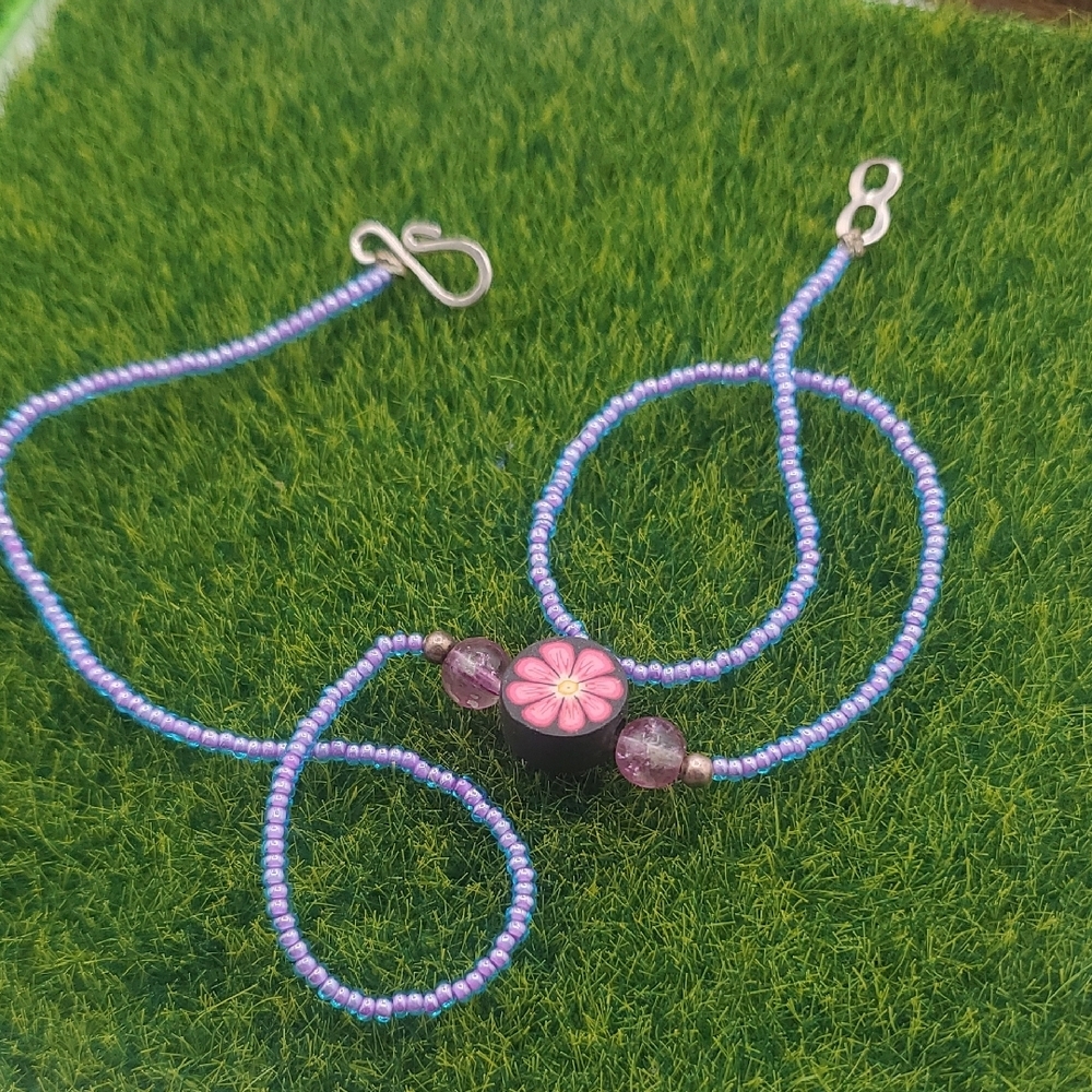 Flower Child Seed Beaded Floral 16 Inch Glasses Chain N3803